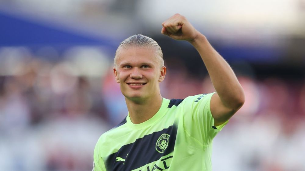 TA：随着主席选举临近，巴萨的长期引援议题根本无法提上议程