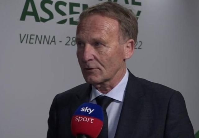 历史首次首发！埃迪vs杨瀚森跳球