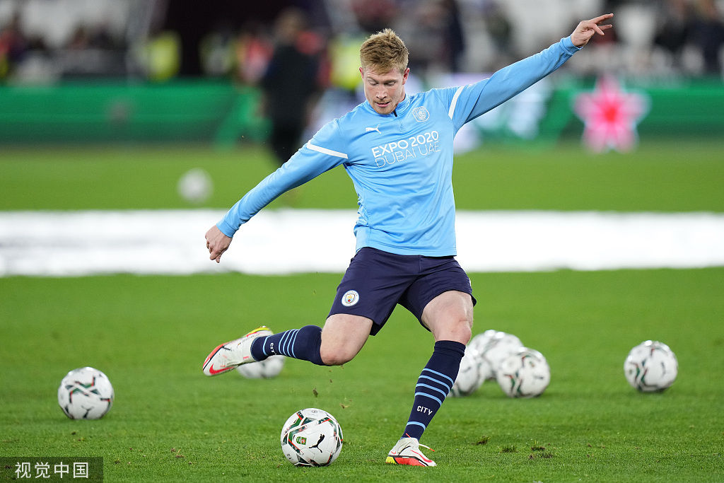 以王俊杰第一人称独白，解读他打韩国“尿检之战”，男篮锋线希望