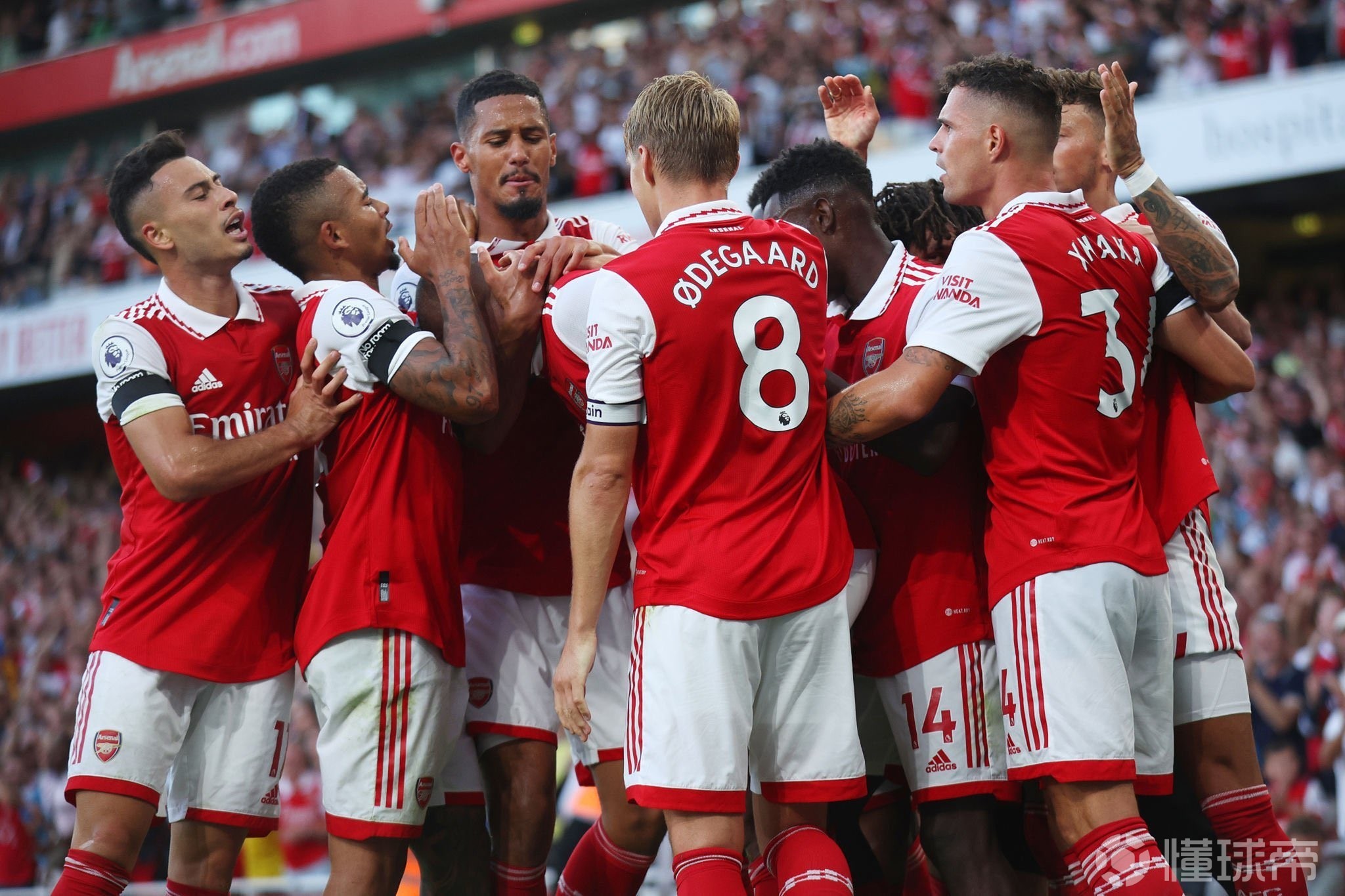 瑞士国脚曼赞比：扎卡是一名非常棒的队长，很高兴我们拥有他