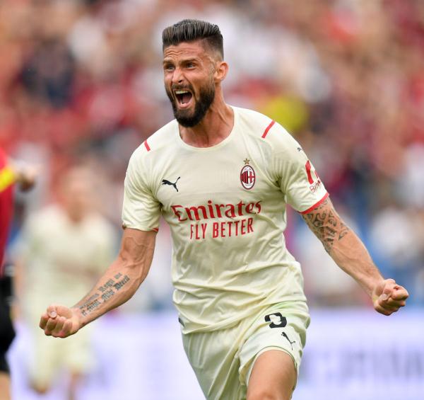 记者：除非大规模卖人，否则曼联不太可能继续追求多纳鲁马