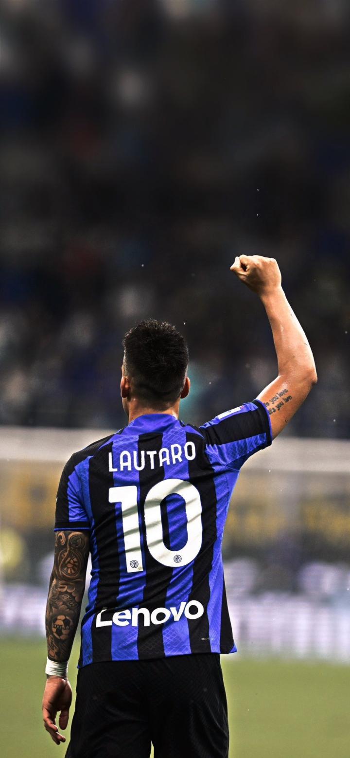 邮报：特朗普送C罗一把白宫金钥匙，该礼物专为特别宾客准备