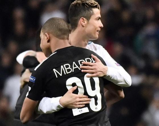 又赢球了！朱婷带河南女排3比0拿下四川，三连胜提前晋级，三场只输一局