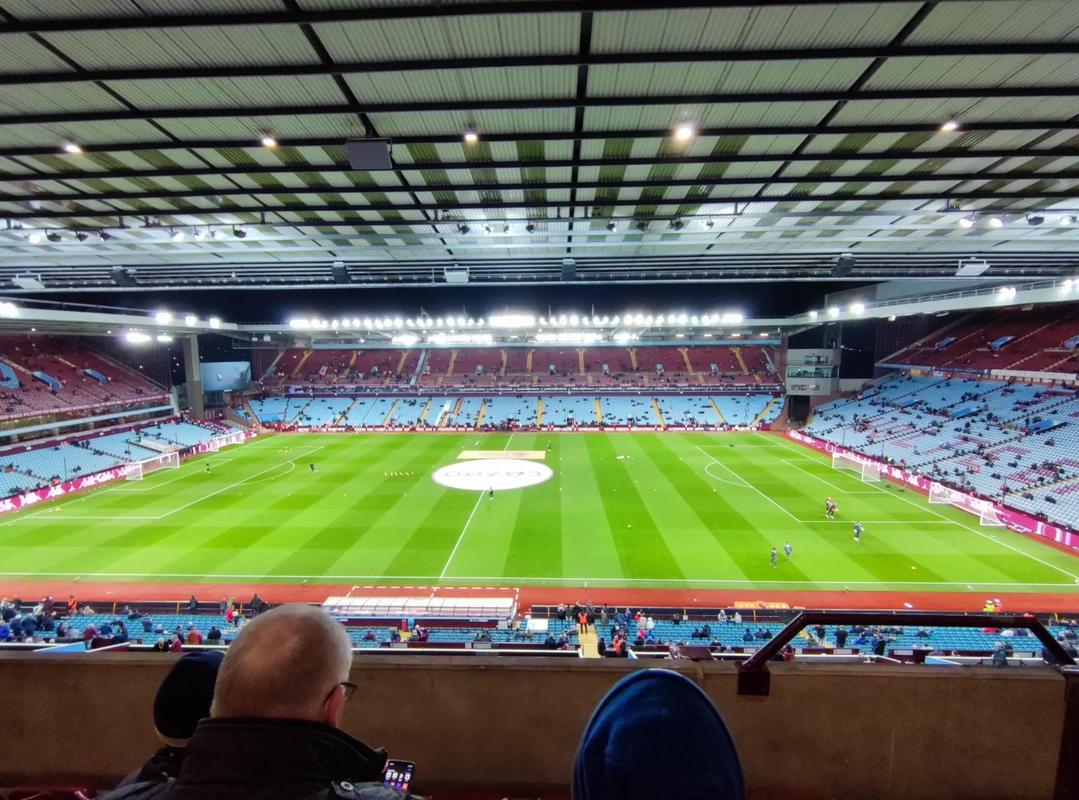 CBA：浙江男篮主场轻取新疆