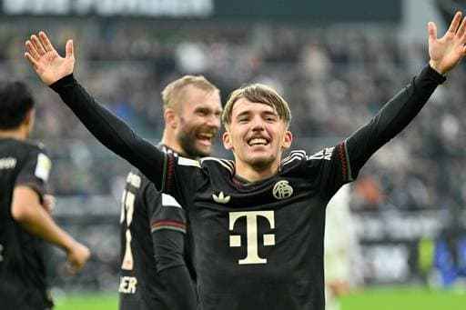 巴西前锋胡尔克39岁仍在巅峰状态！胡尔克在本赛季...