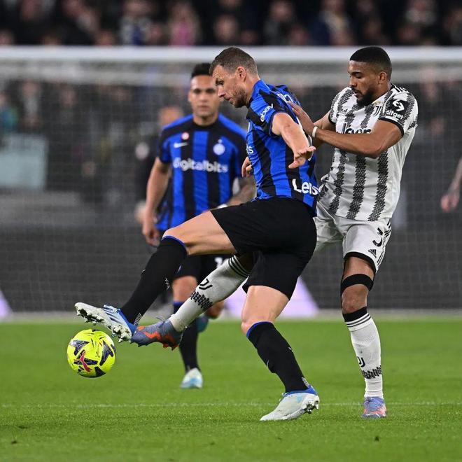 意媒：达米安复出时间推迟，预计要到明年年初才能重返赛场